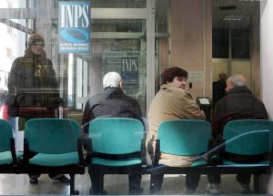 ++ PENSIONI:INPS,7,2MLN PENSIONATI HA MENO 1000 EURO MESE ++