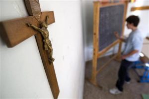scuola-crocifisso